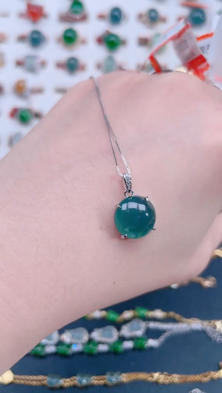 颈饰银S925镶嵌翡翠天然翡翠