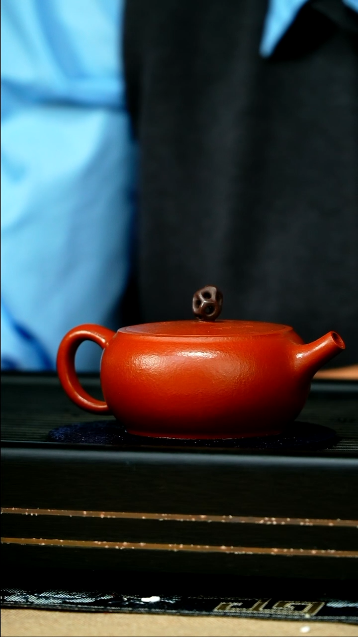 茶壶紫砂朱泥圆珠太湖石壶200cc