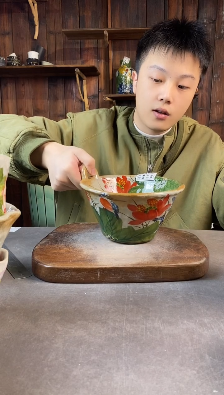 碗235瑕，手工手绘，超值陶瓷