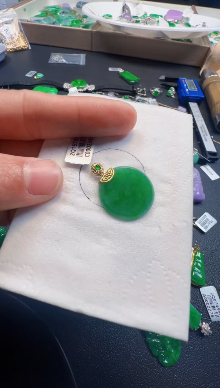 【闪购商品】定制翡翠18K金镶嵌1800元