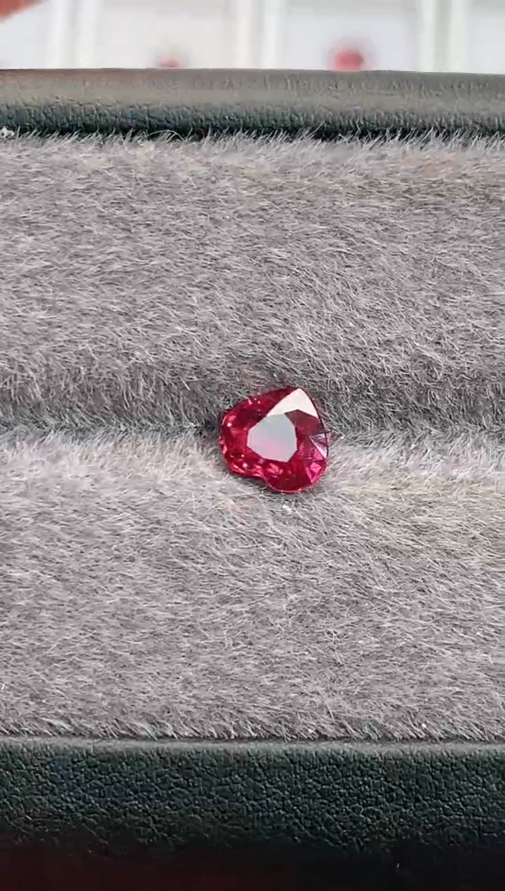 裸石尖晶石1.3-599天然尖晶石