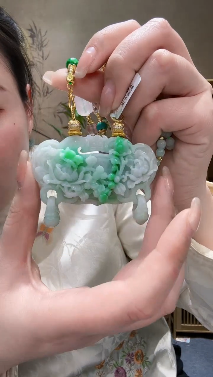 【闪购商品】翡翠耳饰未镶嵌吊坠