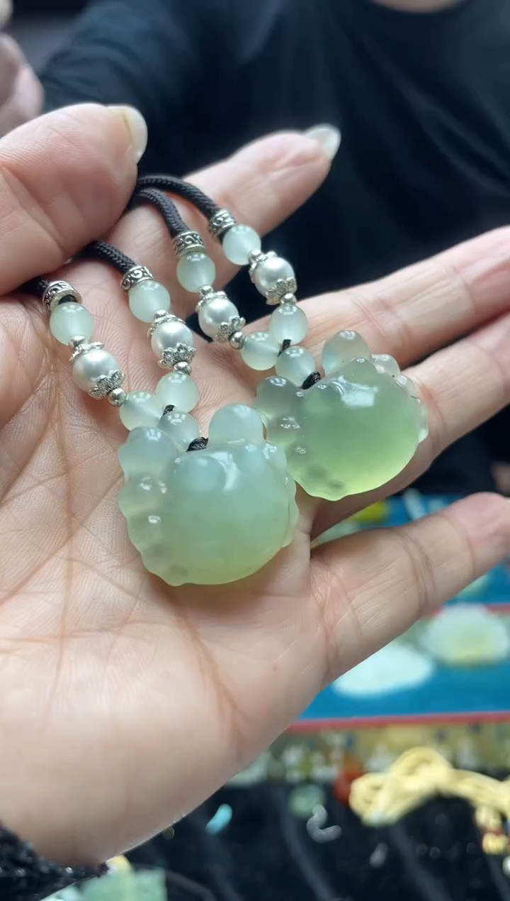 未镶嵌岫玉吊坠多样性发*货拍一发一