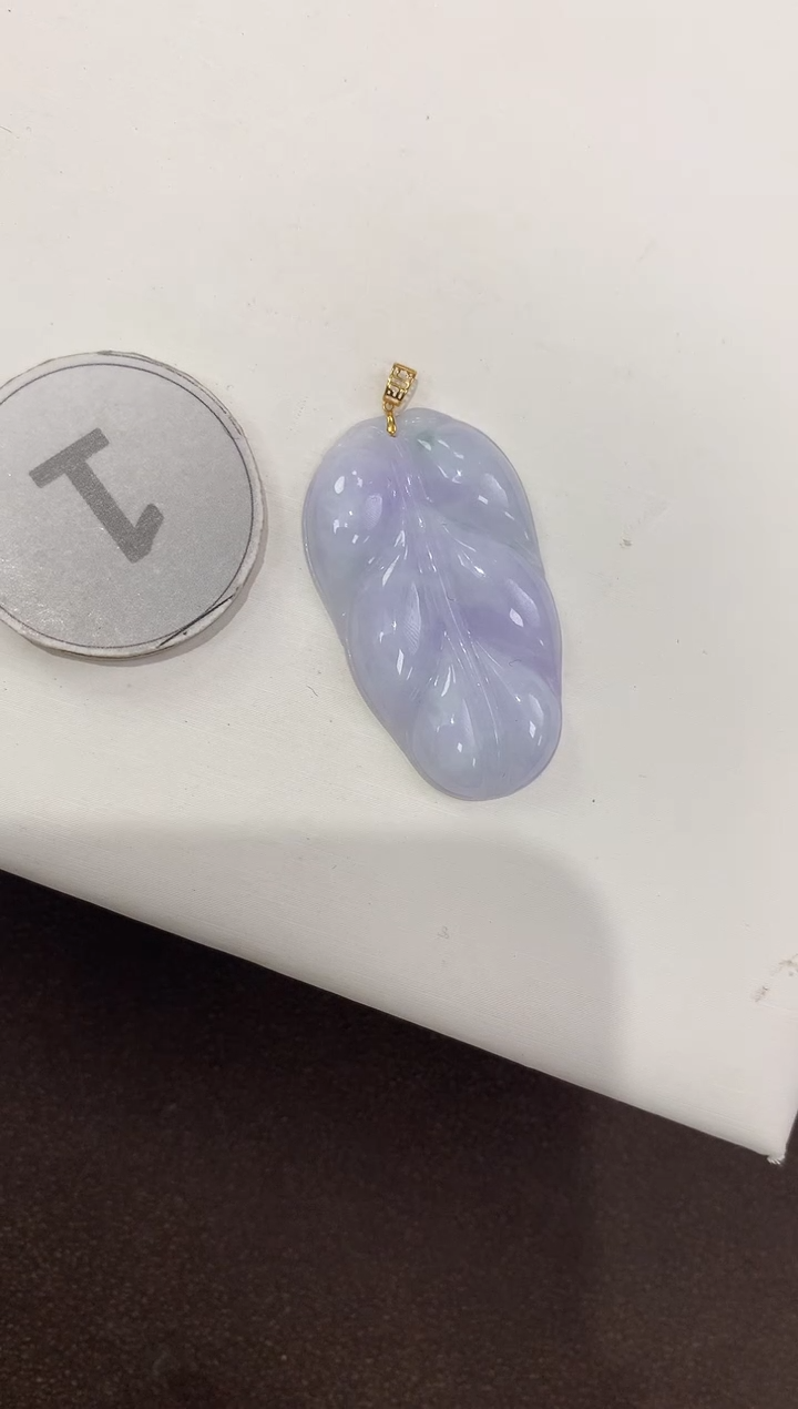 颈饰18K金镶嵌翡翠天然缅甸A货翡翠