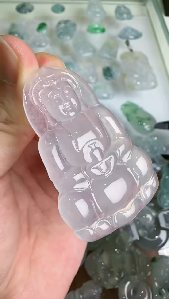 【闪购商品】翡翠吊坠(不含链)未镶嵌··