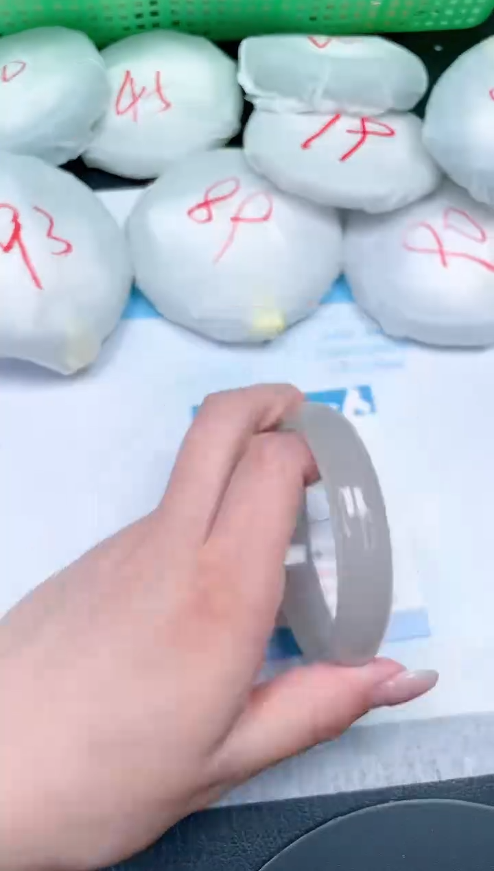 【闪购商品】石英质玉手镯未镶嵌260-58