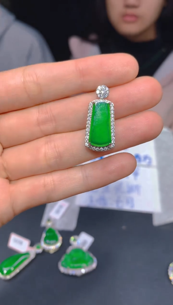 【闪购商品】定制翡翠未镶嵌206多样性发货（发其一）