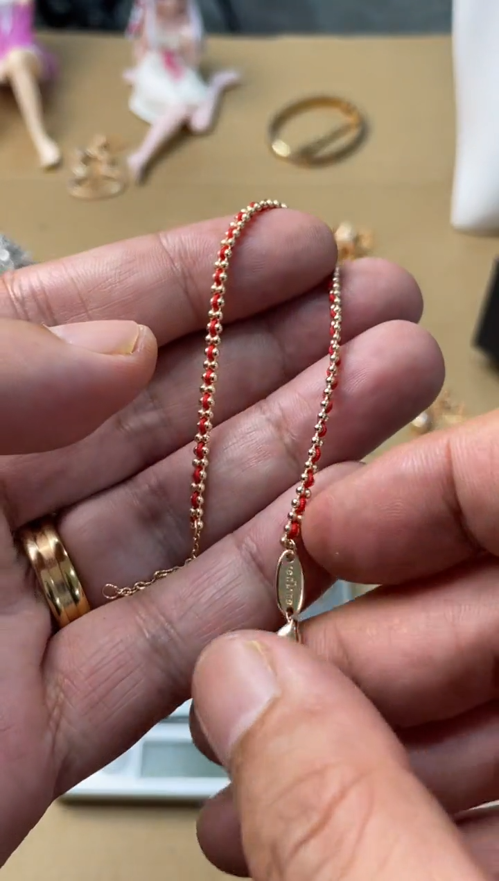 瓷片嘉荣当康大姐fu的总铺