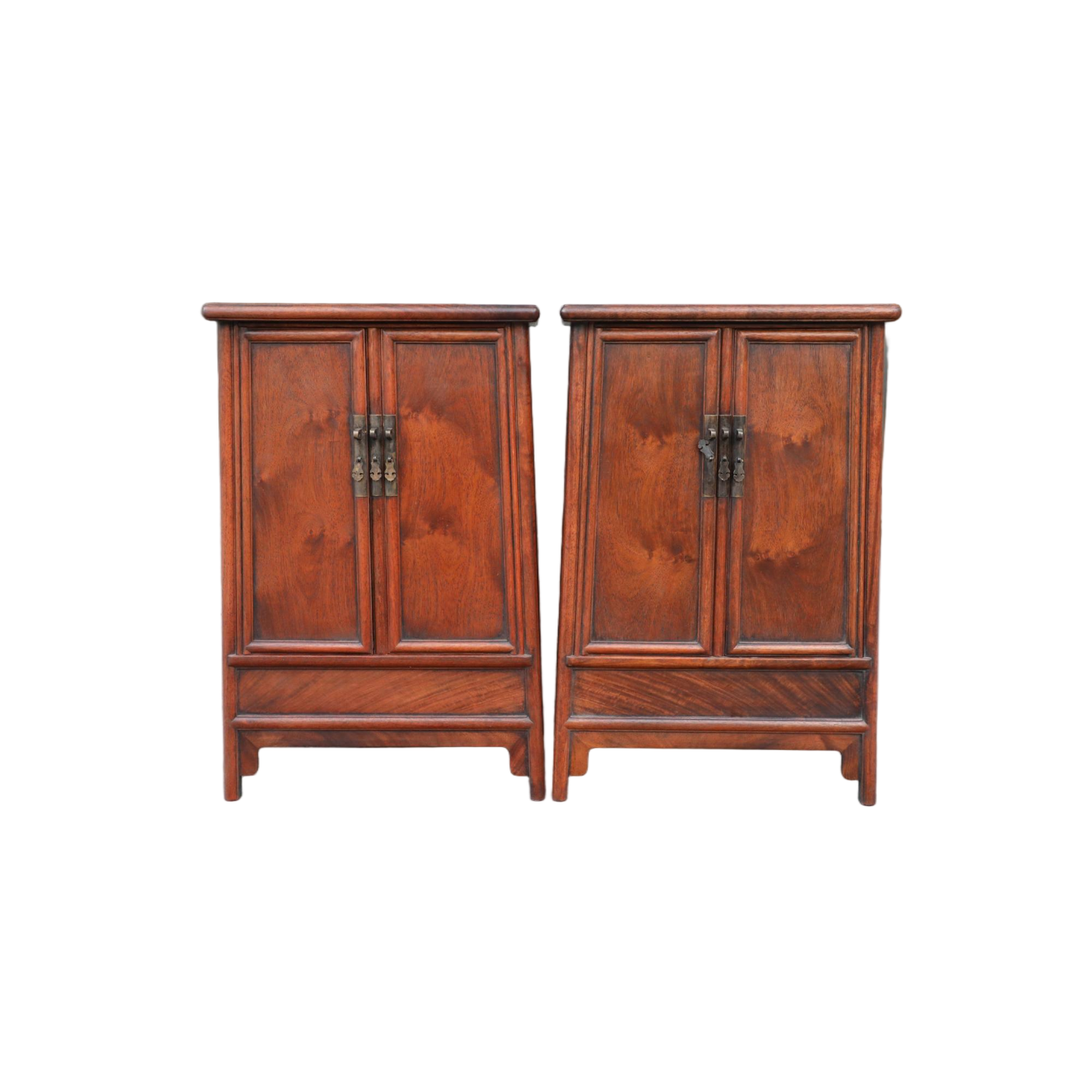 文华开物第203期拍品 10 清 黄花梨小万利柜成对