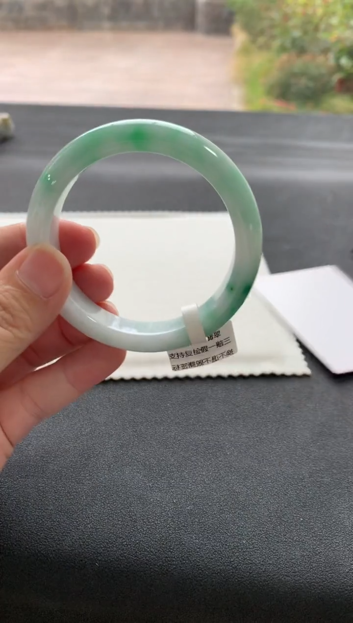 【闪购商品】翡翠手镯未镶嵌55正圈A9848买断