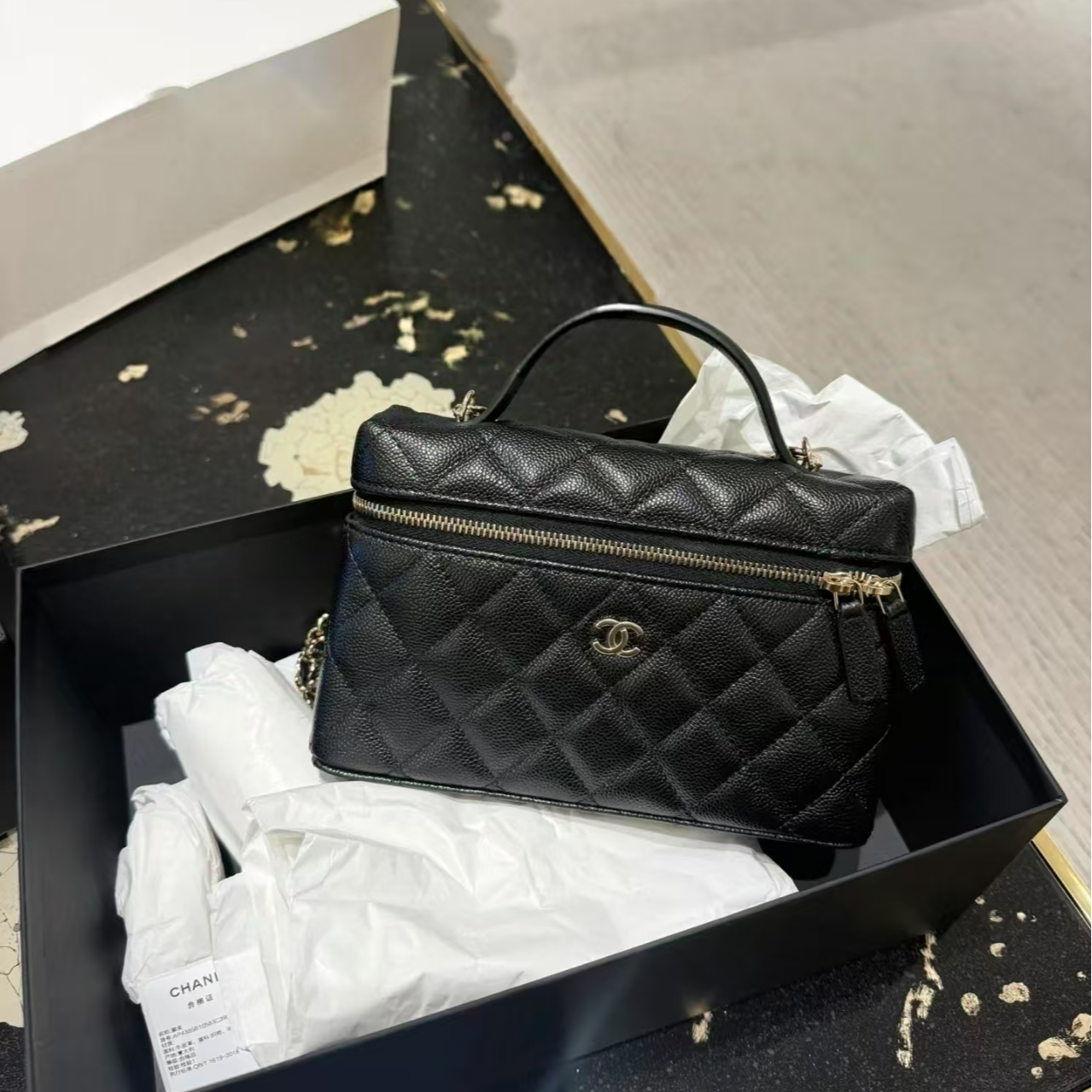 全新未使用 Chanel/香奈儿 青奢荟/香奈儿25C lp黑色盒子包/62984