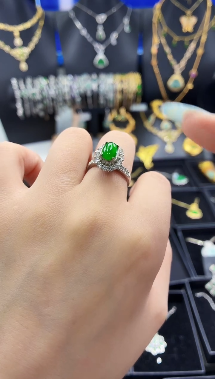 翡翠戒指未镶嵌戒指