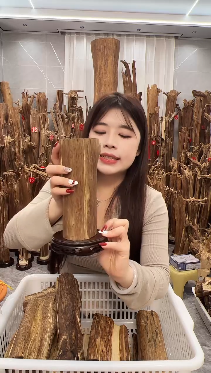 【闪购商品】沉香摆件沉香原料摆件