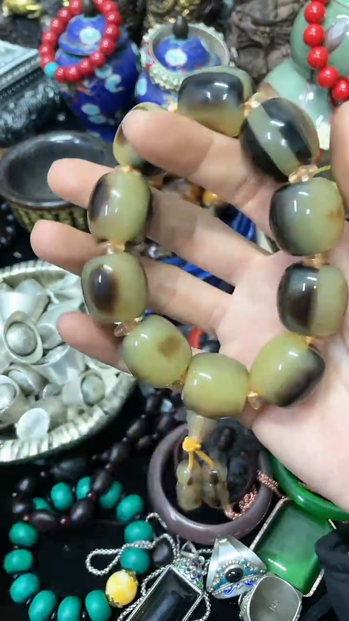 【闪购商品】摆件主播推荐如图所示