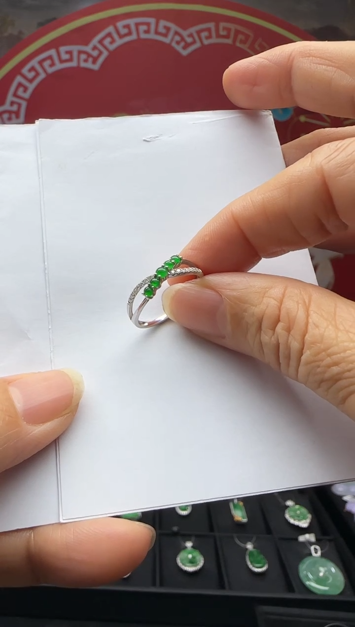 【闪购商品】翡翠戒指18K金镶嵌退货扣运营费100