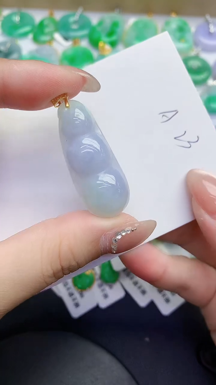 颈饰未镶嵌翡翠缅甸天然翡翠A货