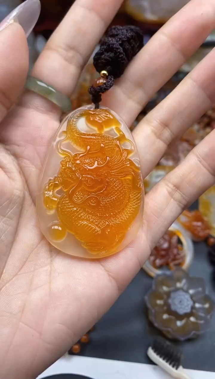 【闪购商品】玛瑙/玉髓颈饰未镶嵌ll