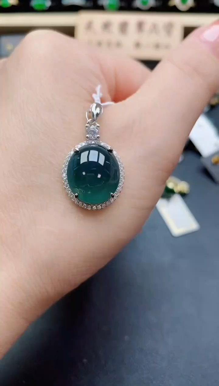 吊坠(赠链)银S925镶嵌翡翠1