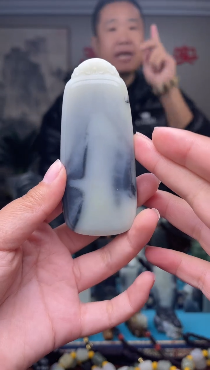 未镶嵌和田玉挂件1