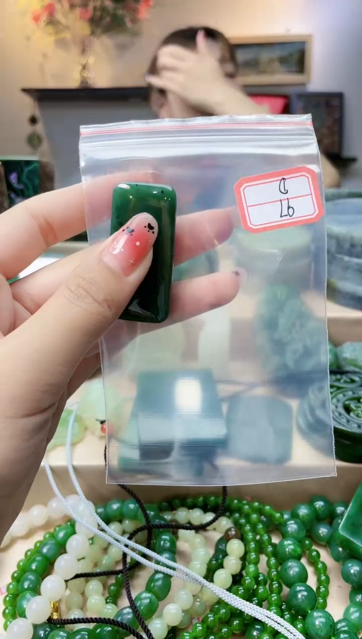 和田玉未镶嵌挂件1