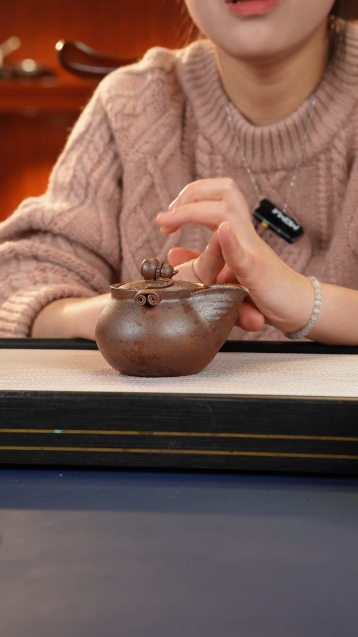 【闪购商品】紫砂茶杯宜兴原矿紫砂黄金段柴烧手抓壶
