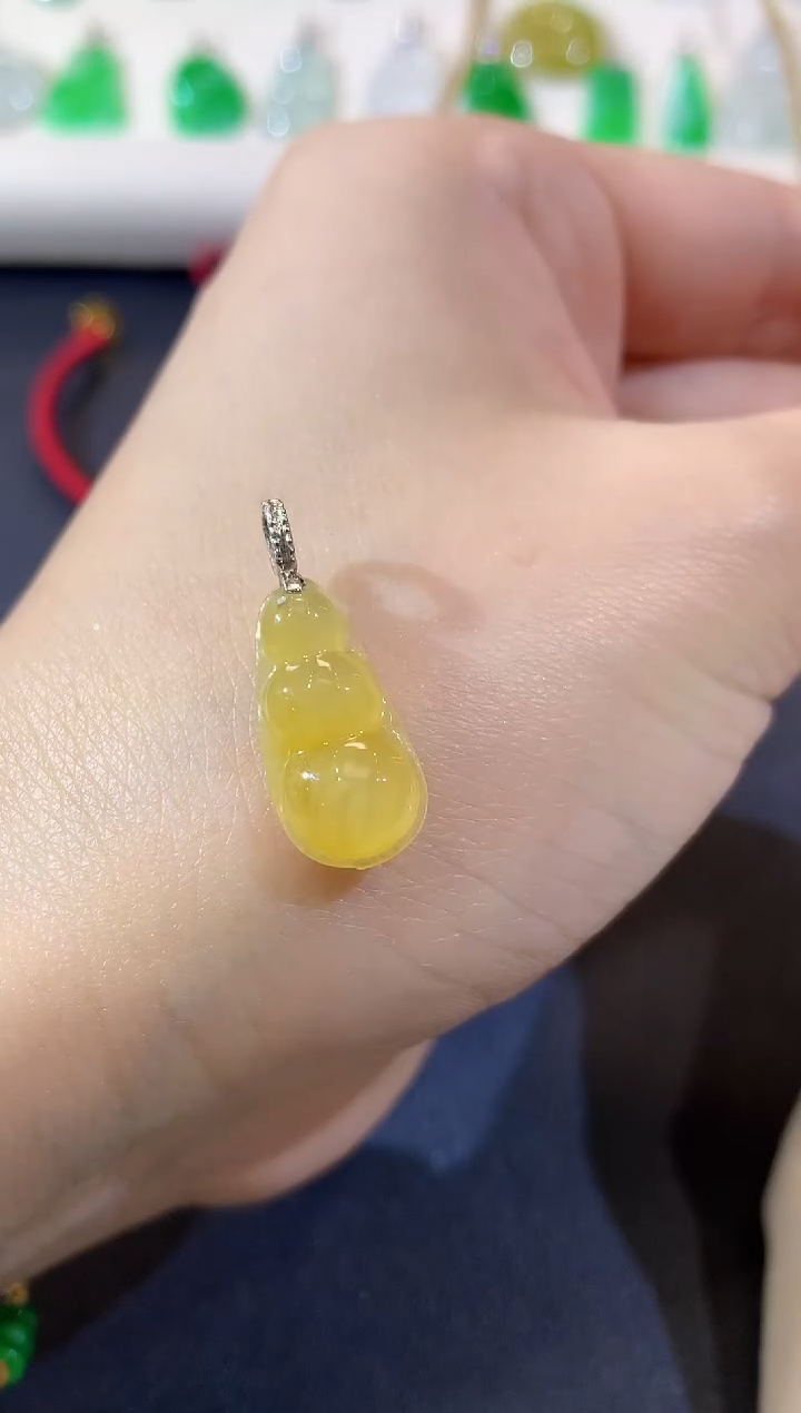 吊坠(不含链)18K金镶嵌翡翠A31 多样性发货一件