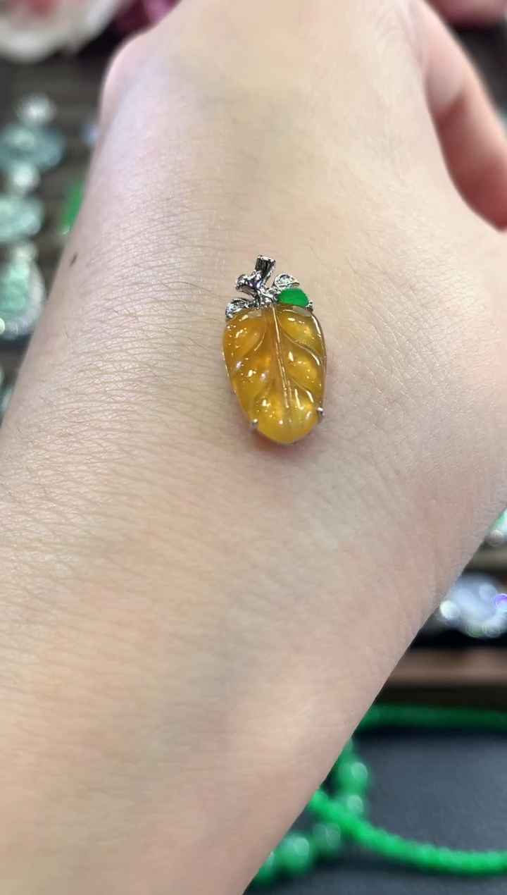 吊坠(不含链)18K金镶嵌翡翠d3