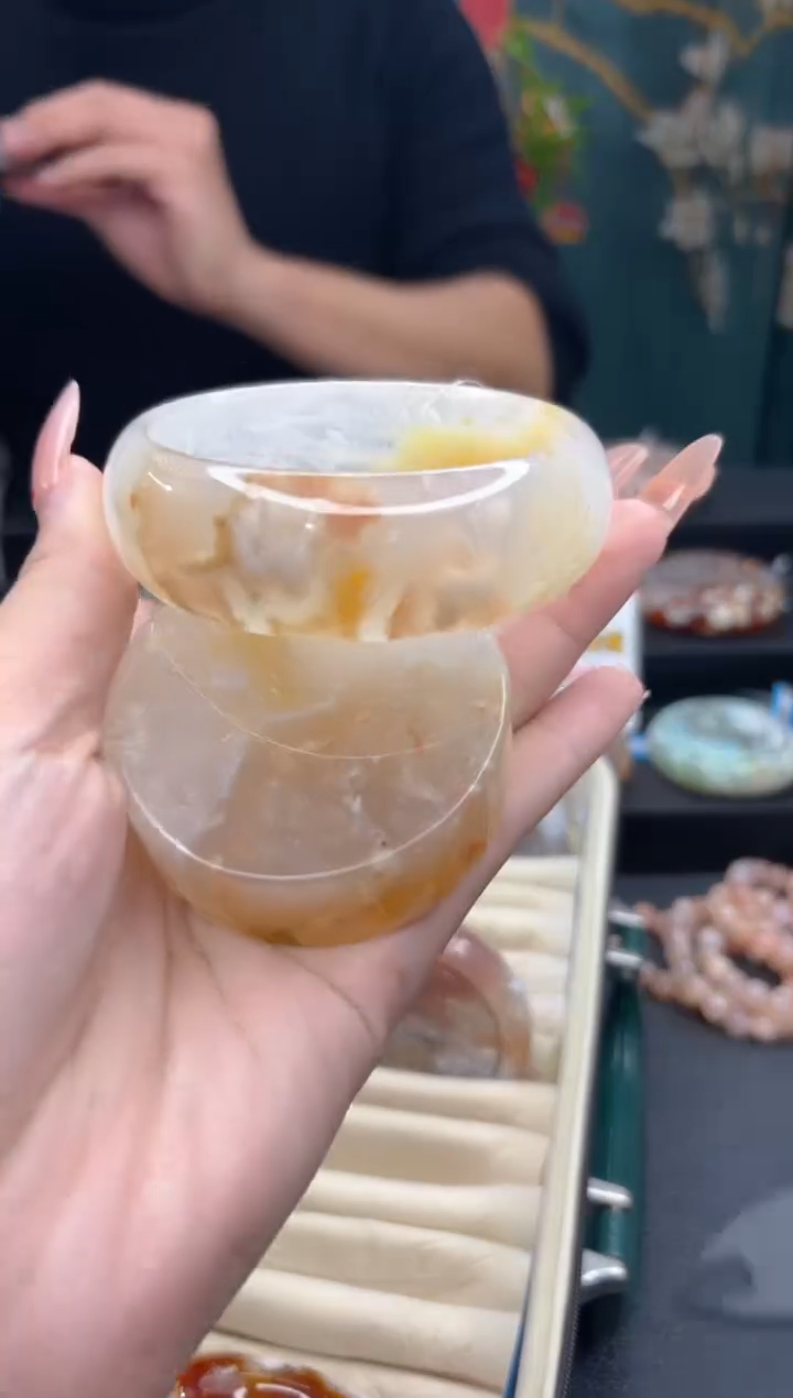 【闪购商品】石英质玉手镯未镶嵌2265（60圈赠送镯心）