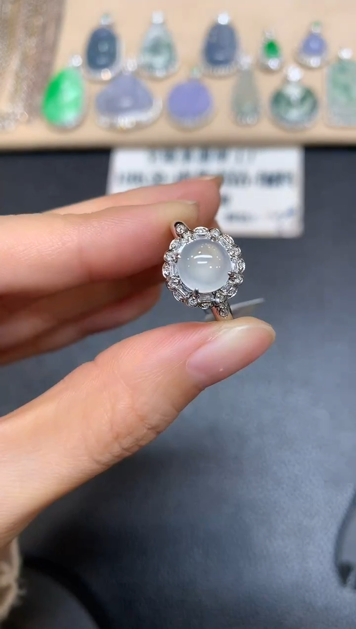 【闪购商品】翡翠戒指18K金镶嵌【无服务费