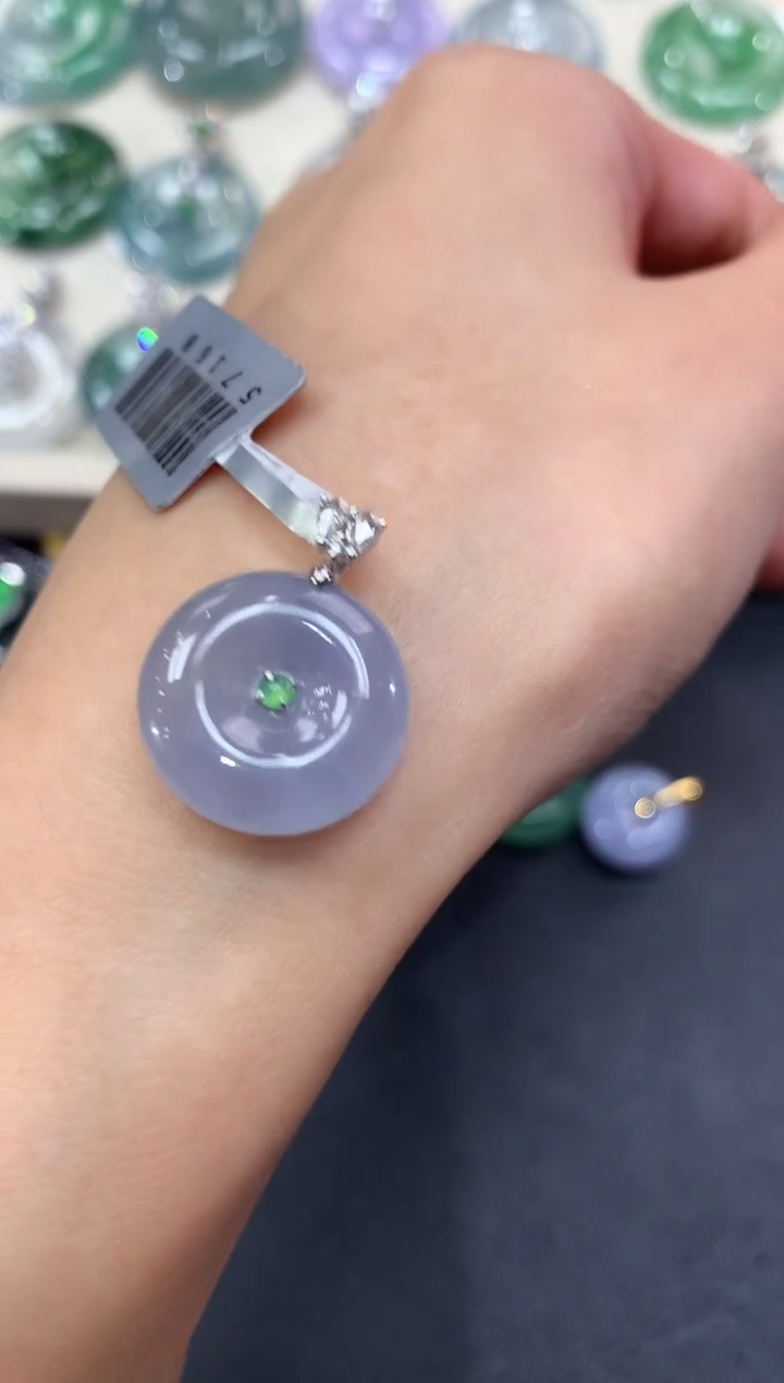 【闪购商品】翡翠吊坠(不含链)18K金镶嵌a51多样性一件发紫货有色差