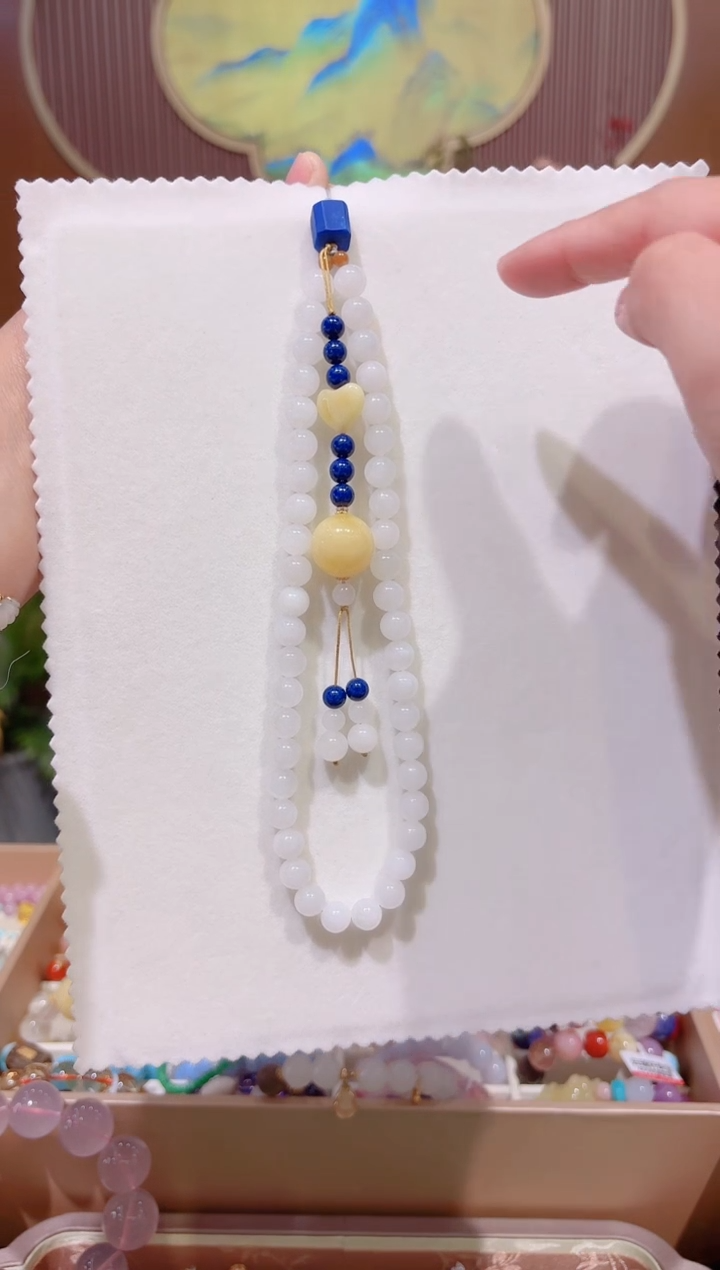 【闪购商品】和田玉手绳未镶嵌设计款珠串