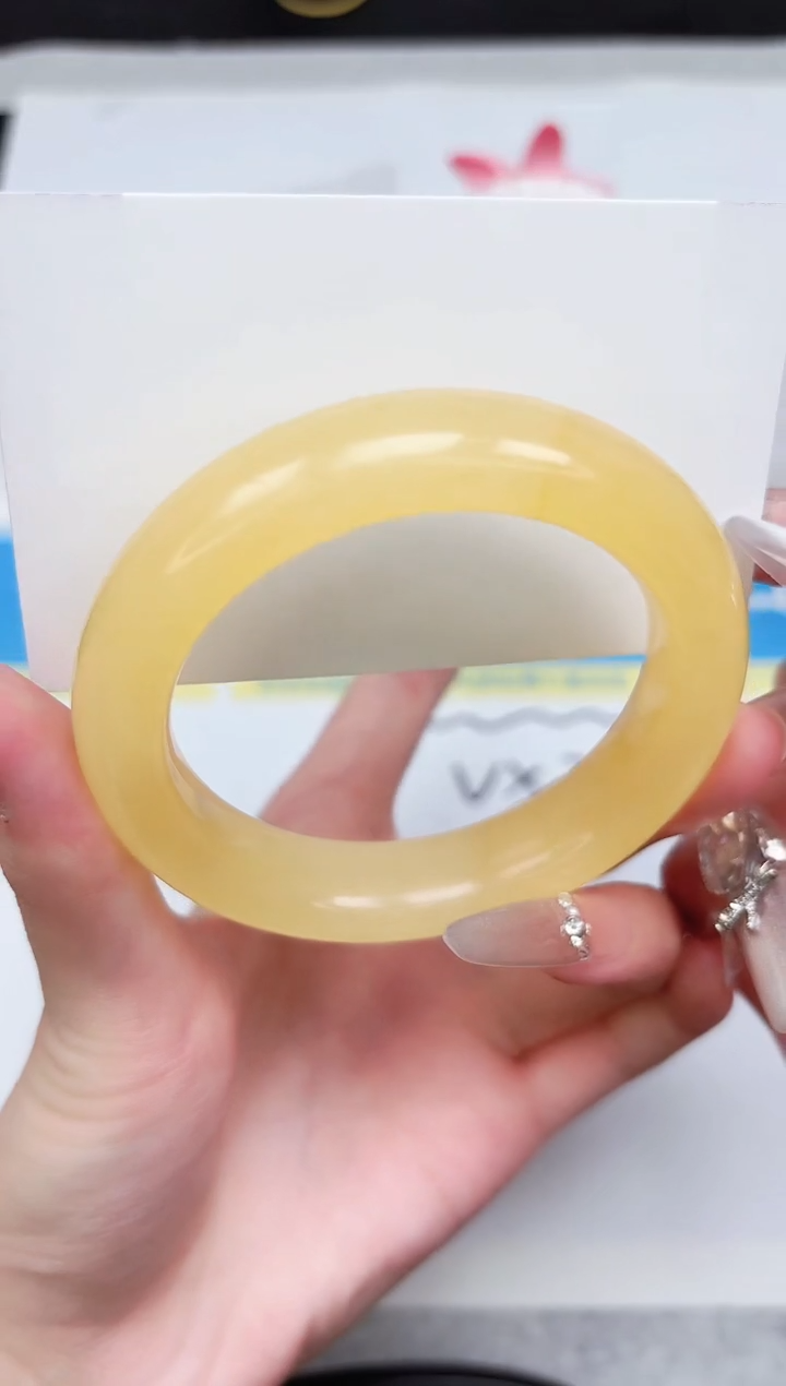 石英质玉手镯未镶嵌154-56