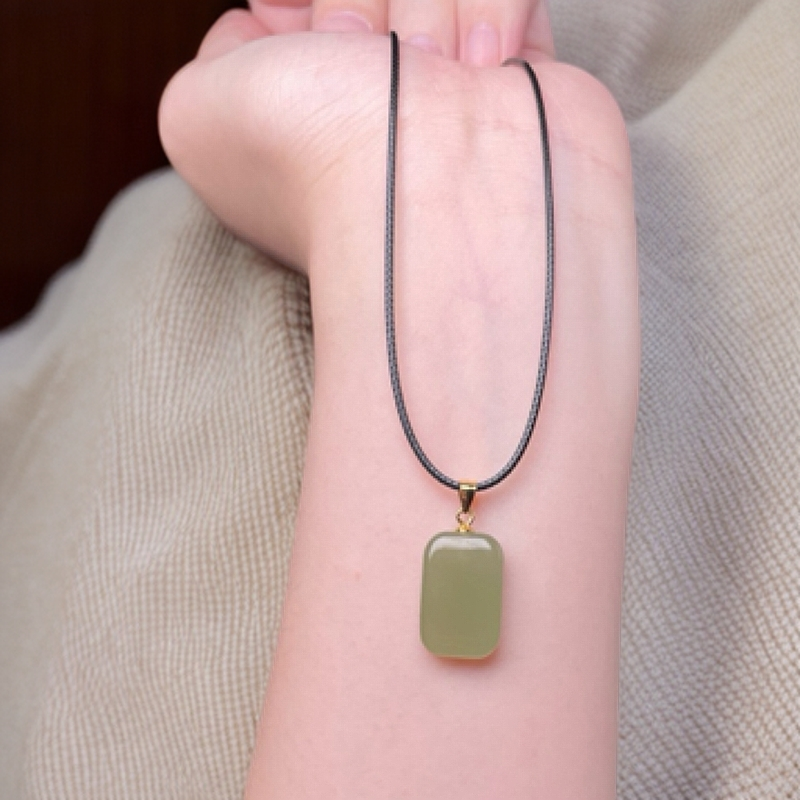 天然和田玉平安无事牌吊坠（20mm)