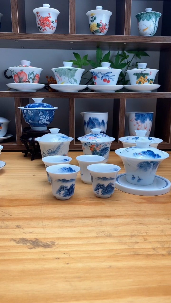 【闪购商品】手绘马蹄盖碗+4马蹄杯