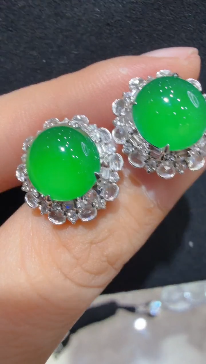 18K金镶嵌翡翠耳饰多样性团购发一件