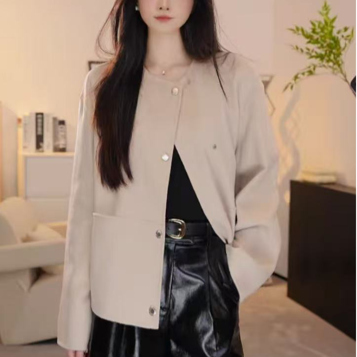 GIRDEAR/哥弟短款厚款女士毛呢外套网红长袖时尚落肩袖秋冬140029