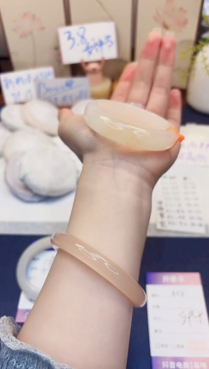 【闪购商品】石英质玉手镯未镶嵌313-财气镯-圈口54