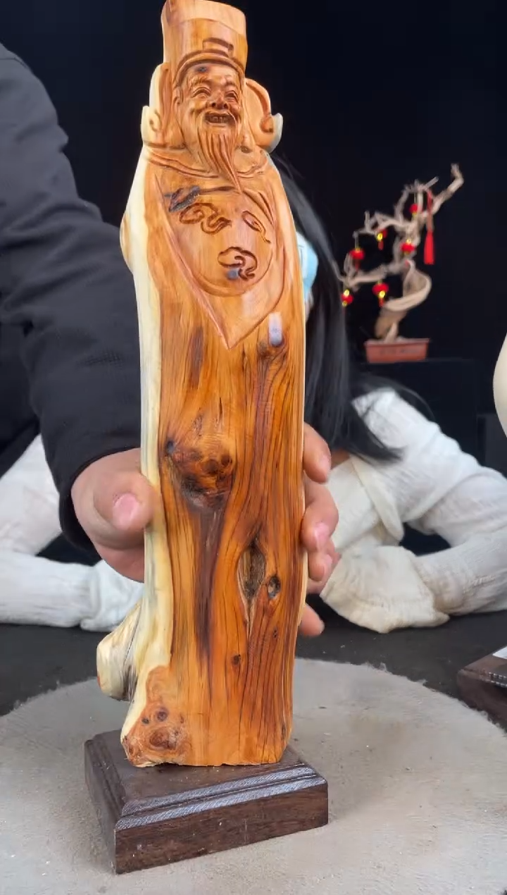 【闪购商品】柏木（崖柏）其他手工摆件,先抢先得!