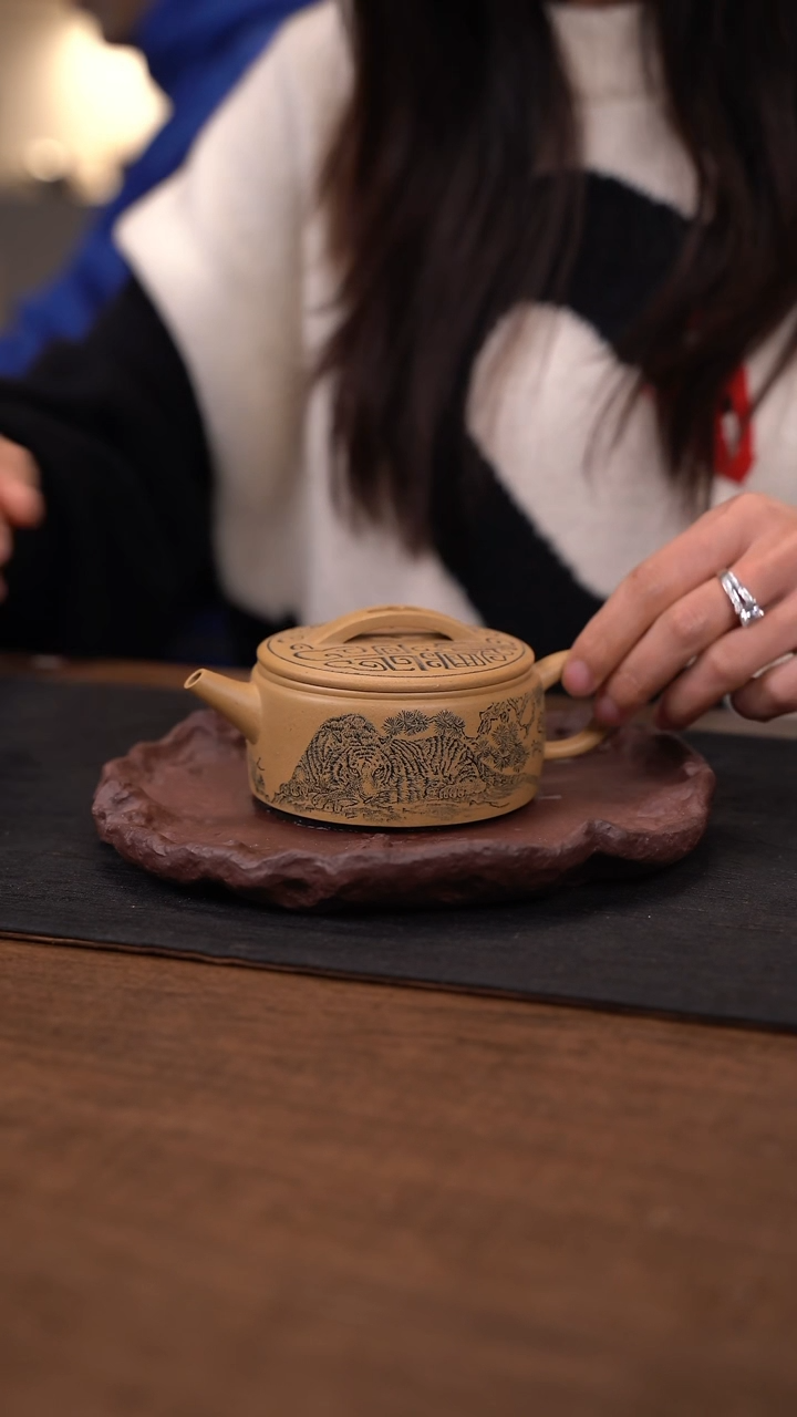 【闪购商品】紫砂茶杯鲁号   汉瓦