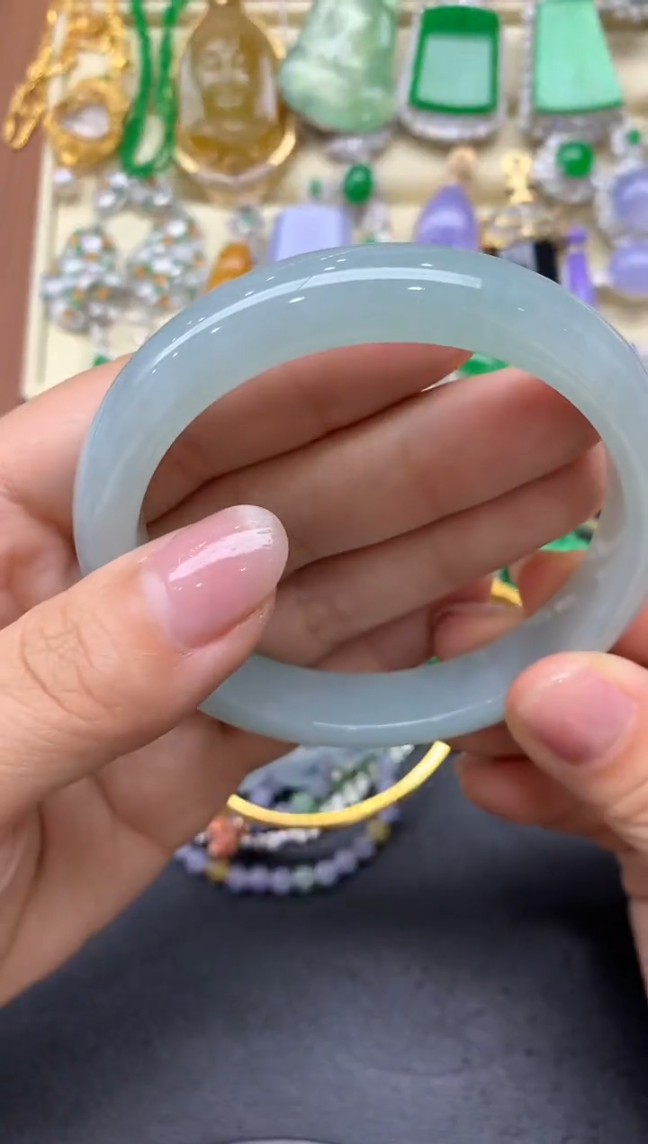 【闪购商品】翡翠手镯未镶嵌319中国好珍宝