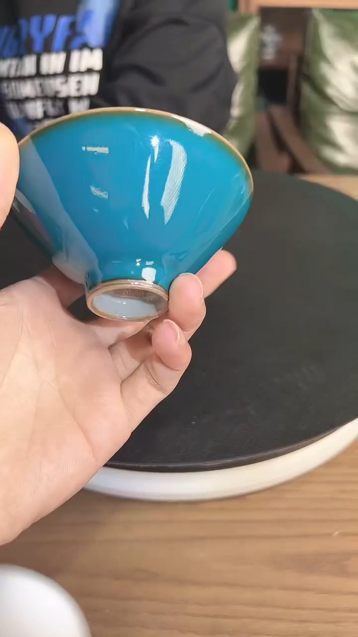 【闪购商品】杯一品德窑单色釉孔雀蓝斗笠杯/微瑕介意勿拍