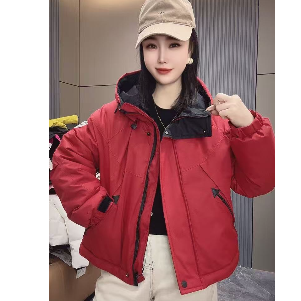 新款黑色撞色拉链连帽派克棉服8912
