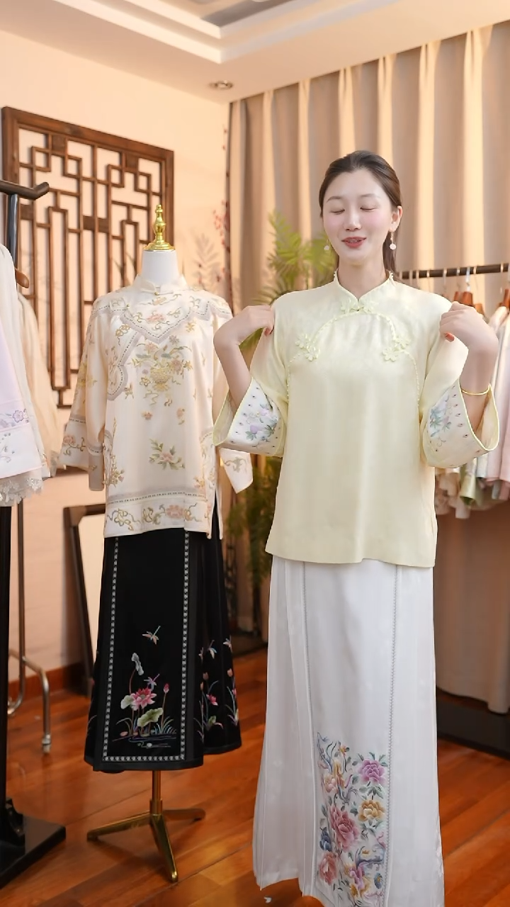 刺绣 奶黄色花罗上衣 桑蚕丝非遗苏绣服饰