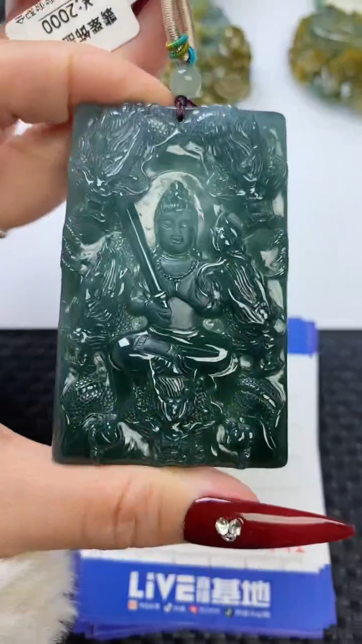 【闪购商品】翡翠颈饰未镶嵌111111111111111