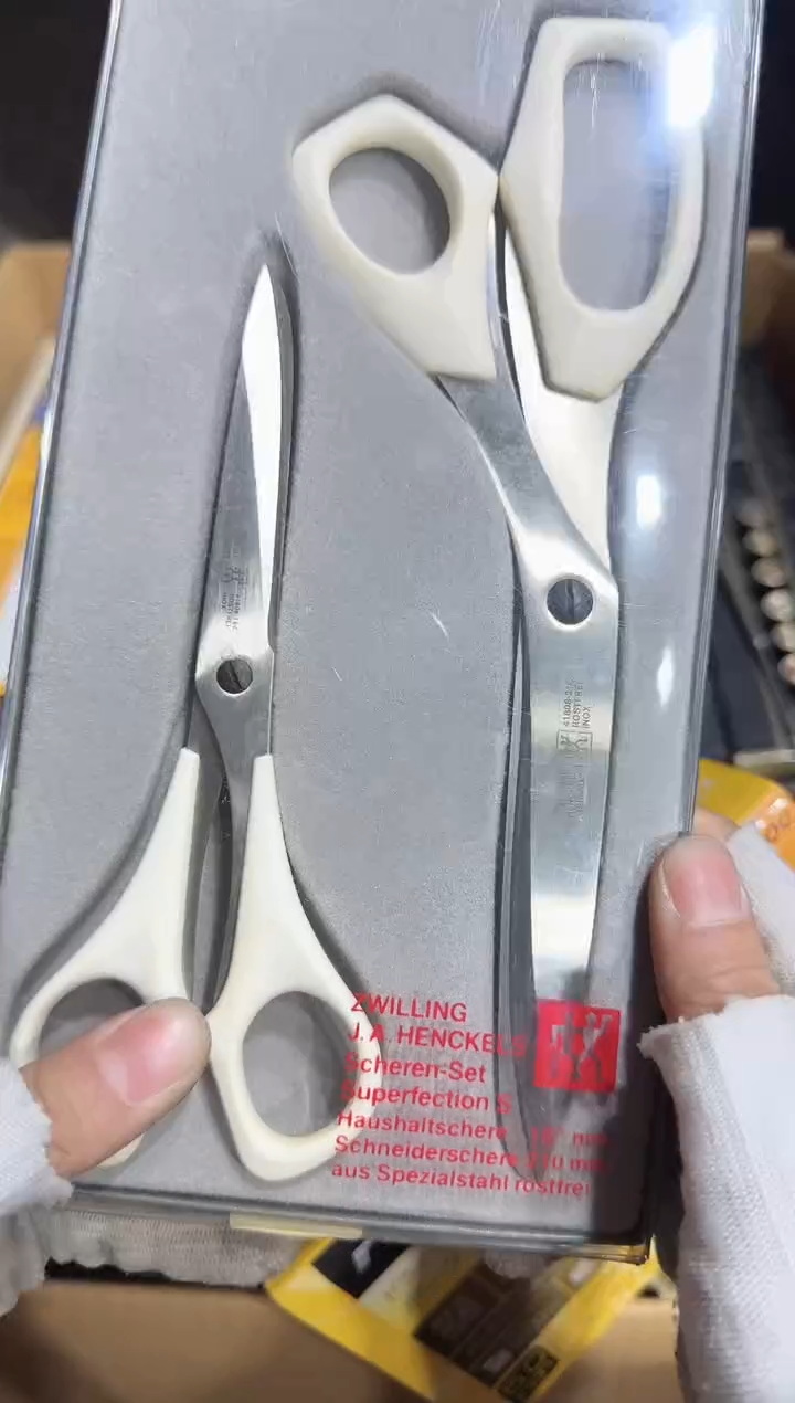 瓷片木**者   267中古商品，瑕疵品，不保好坏。