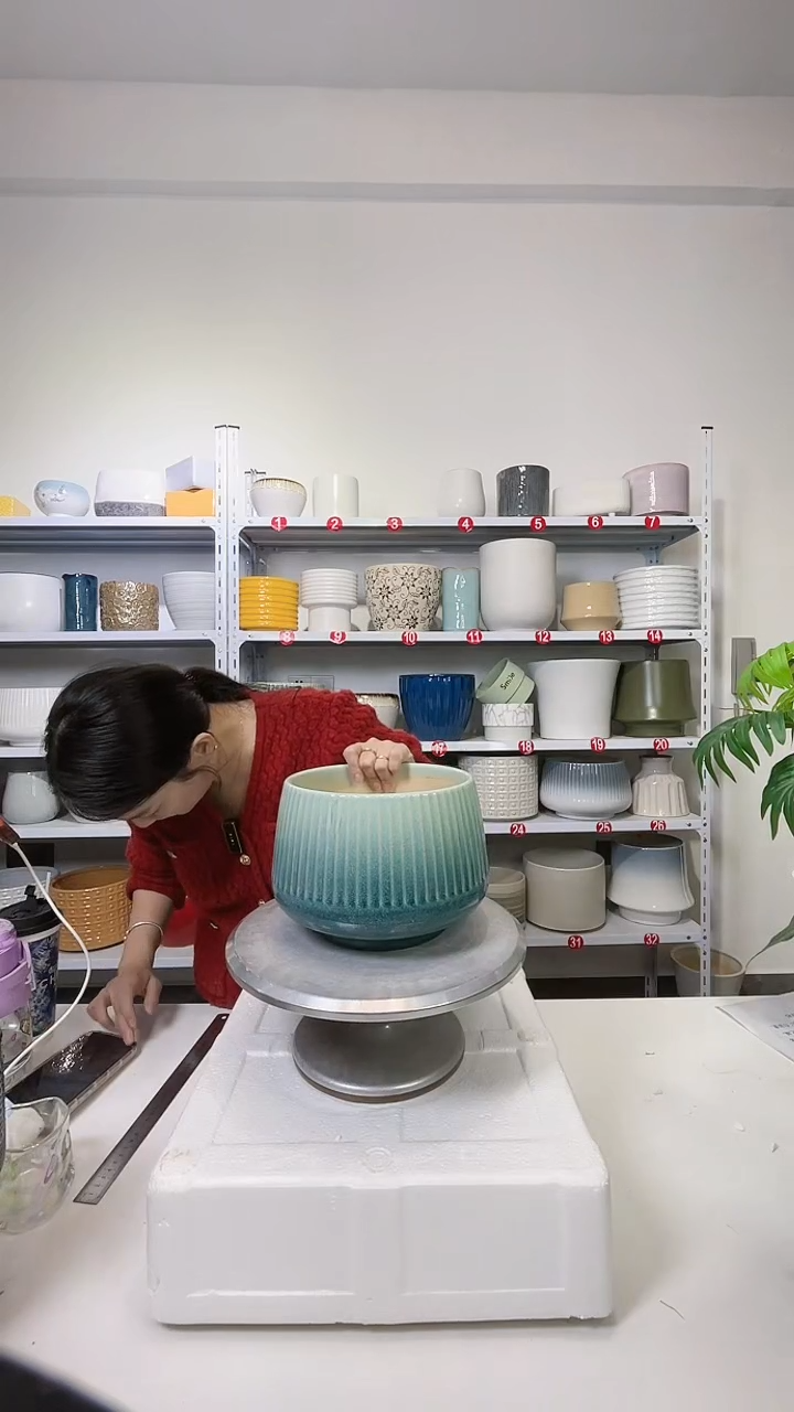 【闪购商品】陶瓷竖纹墨绿渐变中号20*16（瑕疵）