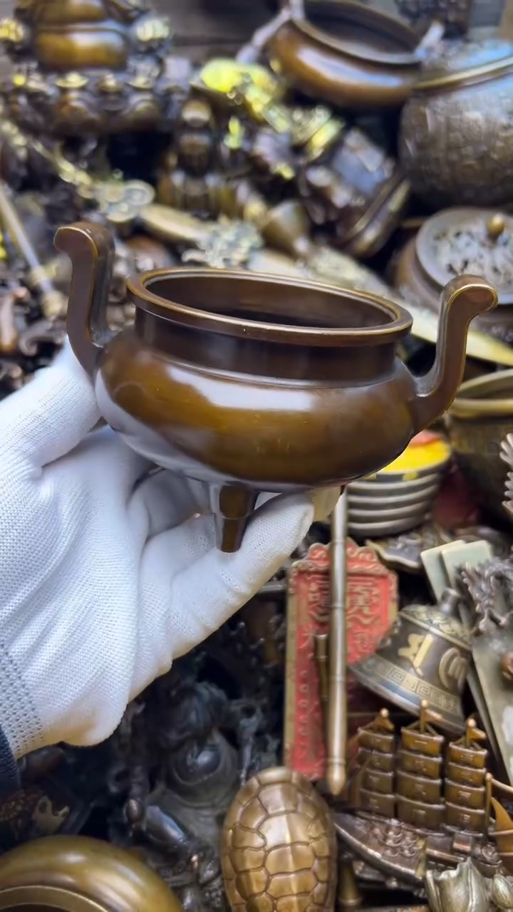 精美铜器，点击下单