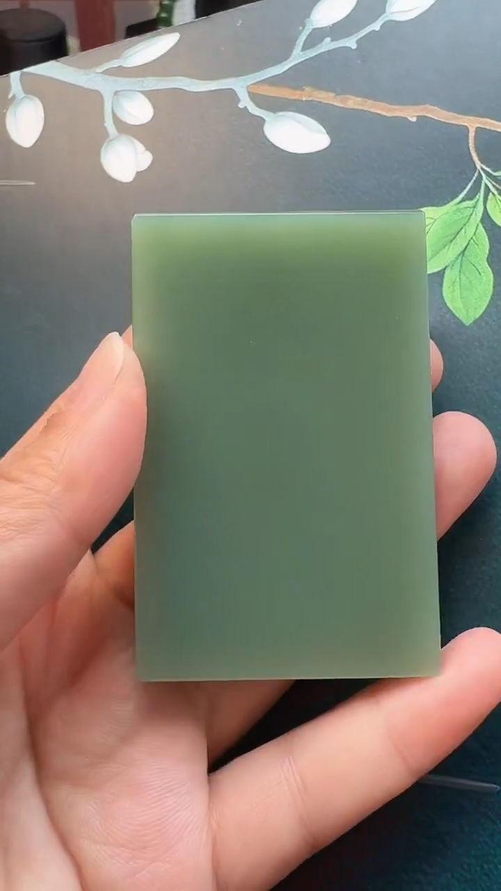 颈饰未镶嵌和田玉吊坠