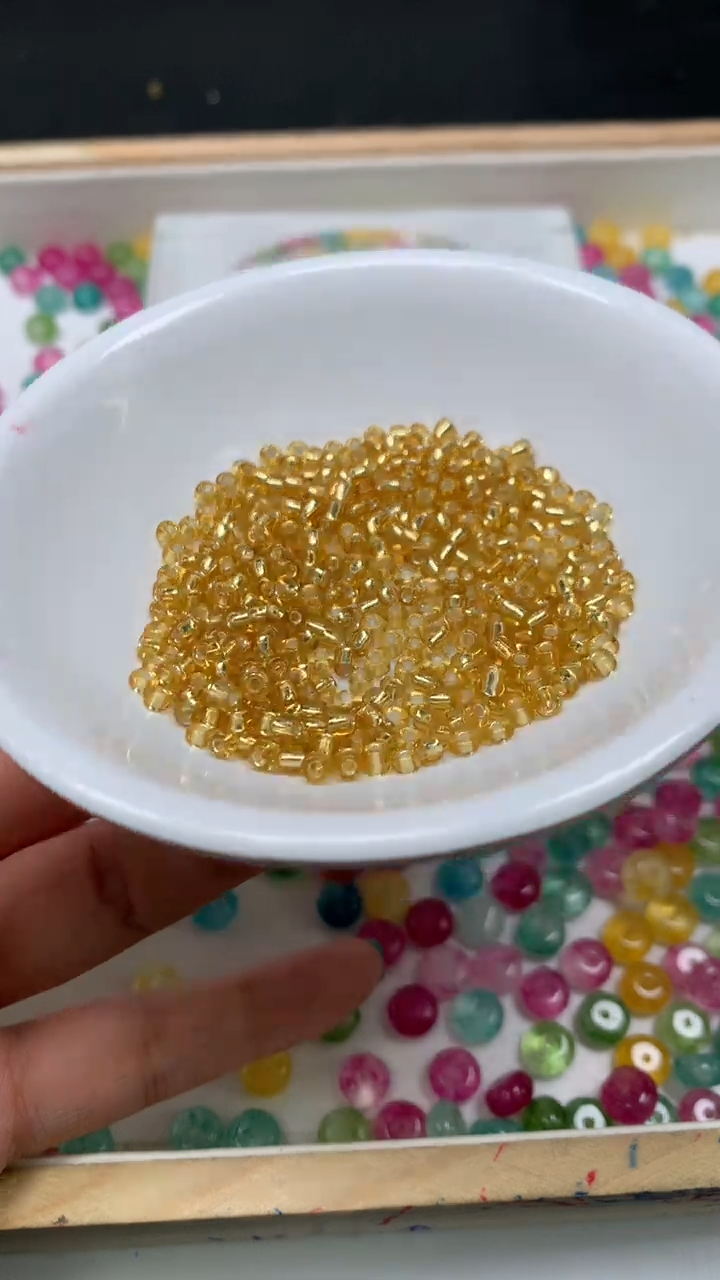 未镶嵌散珠玛瑙/玉髓E102 金色隔珠2*3mm110颗8元