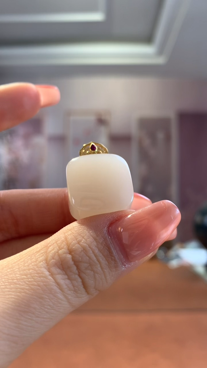 【闪购商品】和田玉挂件未镶嵌藕粉金镶无事牌